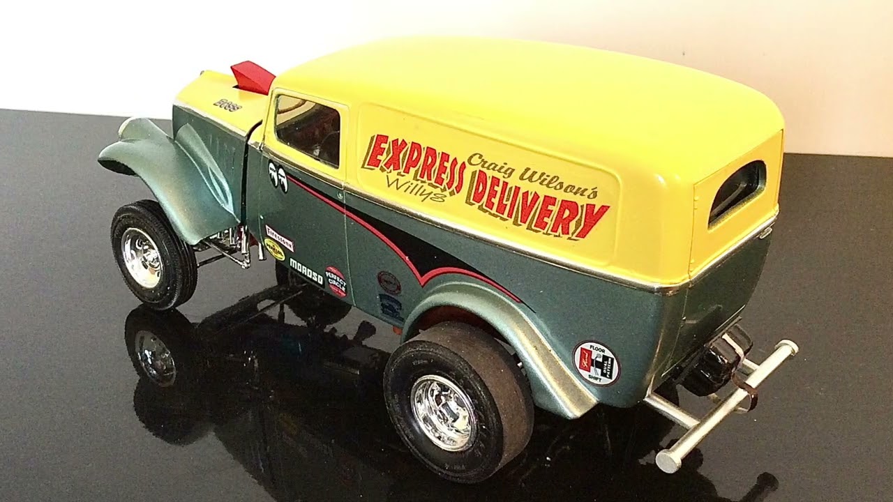 1/25th scale Drag Racing Models - and Real Signwriting. 😁