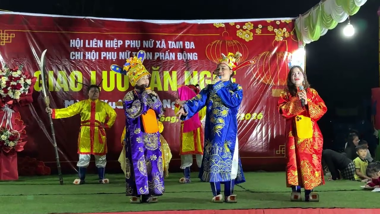 Táo quân phiên bản hít hót 