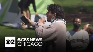 Crowd grows at pro-Palestine protest, tent encampment at Northwestern University