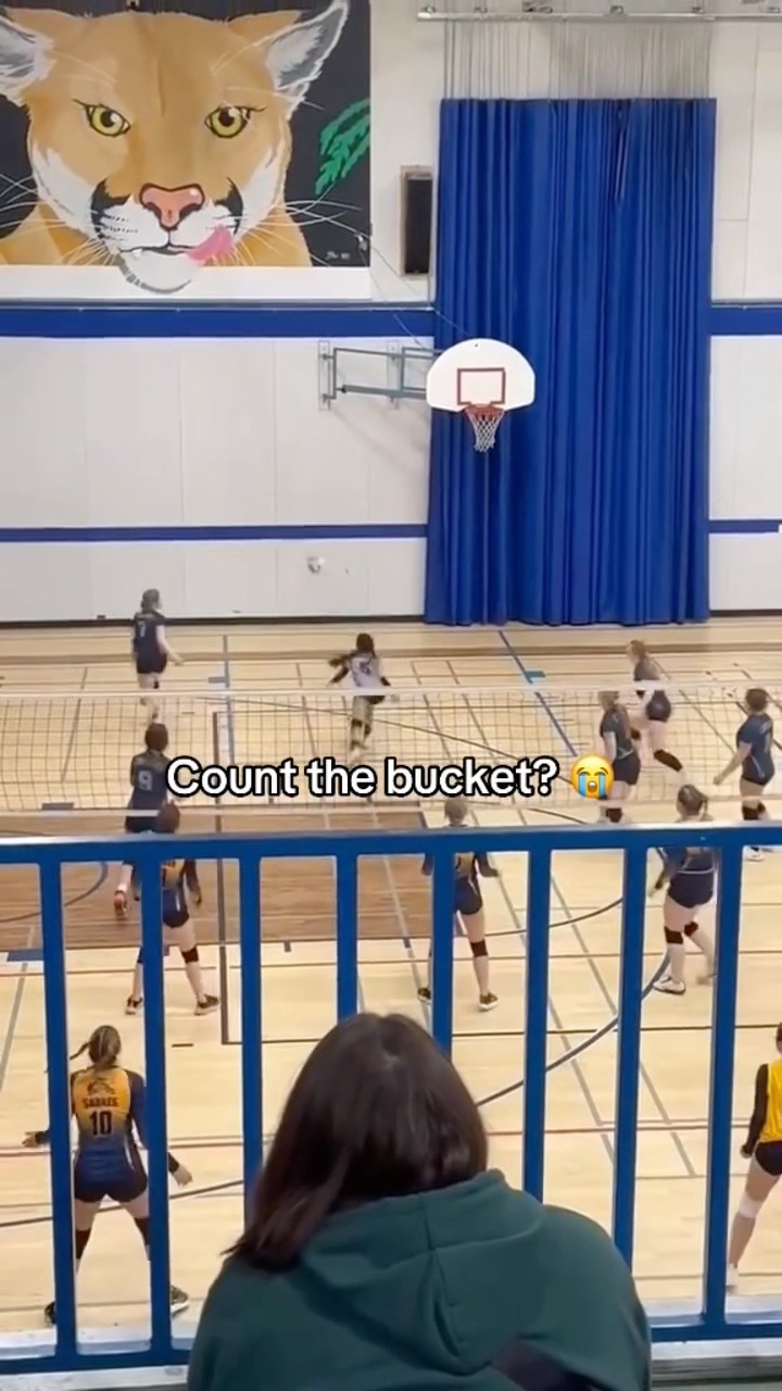 Loved that everyone cheered ??