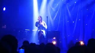 Marina Kaye - The Freedom In Goodbye (Let It Go ) - Concert au Trianon à Paris - 28/03/2024 Resimi