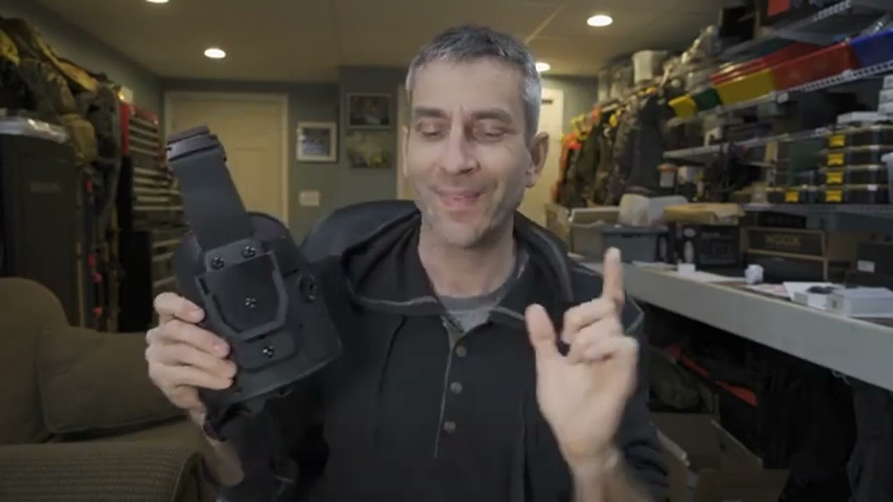 GUN & FLOWER Waist and leg holster quick conversion?