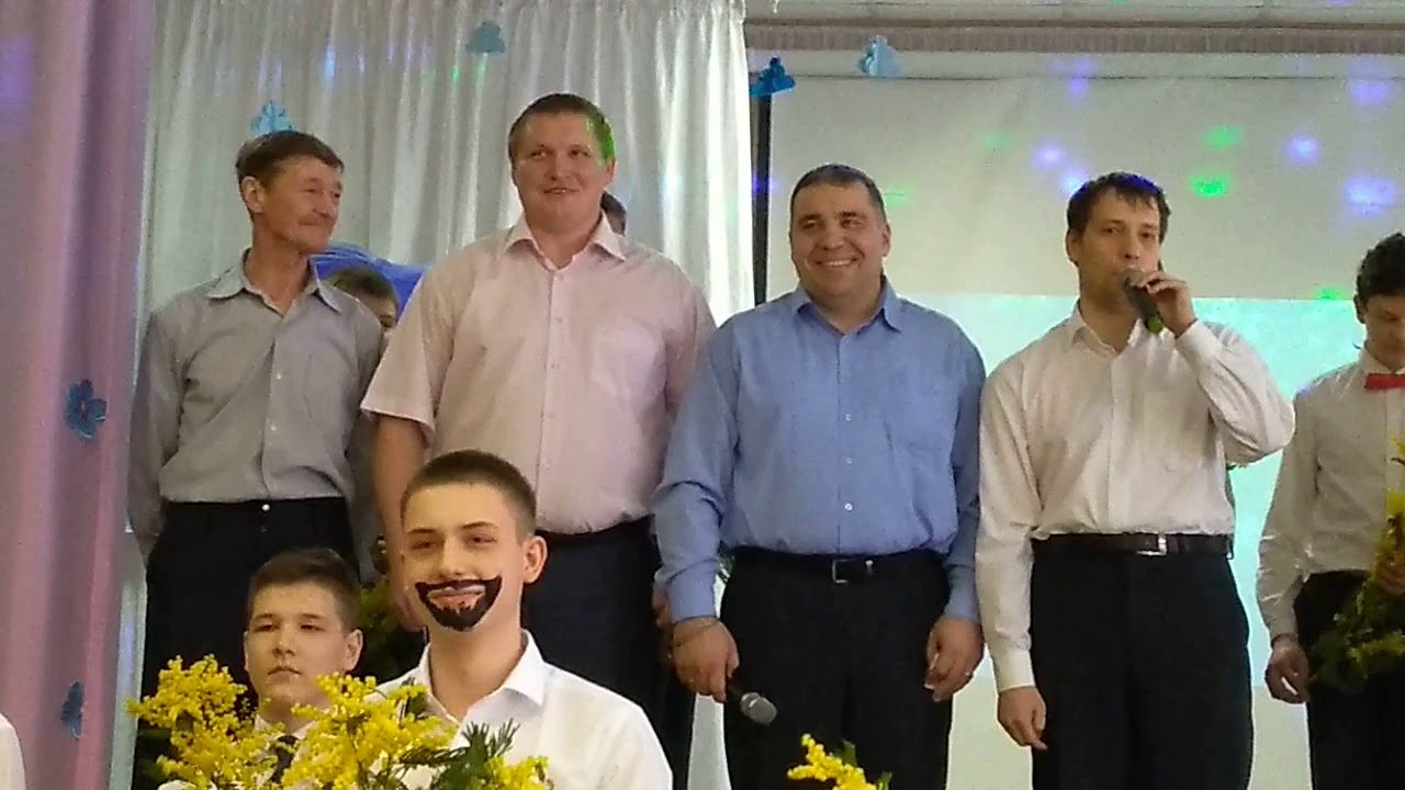 Николай Любимов поручил докупить оборудование для кухонь рязанских школ - новост