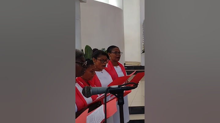 "Chorale exceptionnelle : Une performance vocale festive à couper le souffle ! on aime ça !🎶✨"