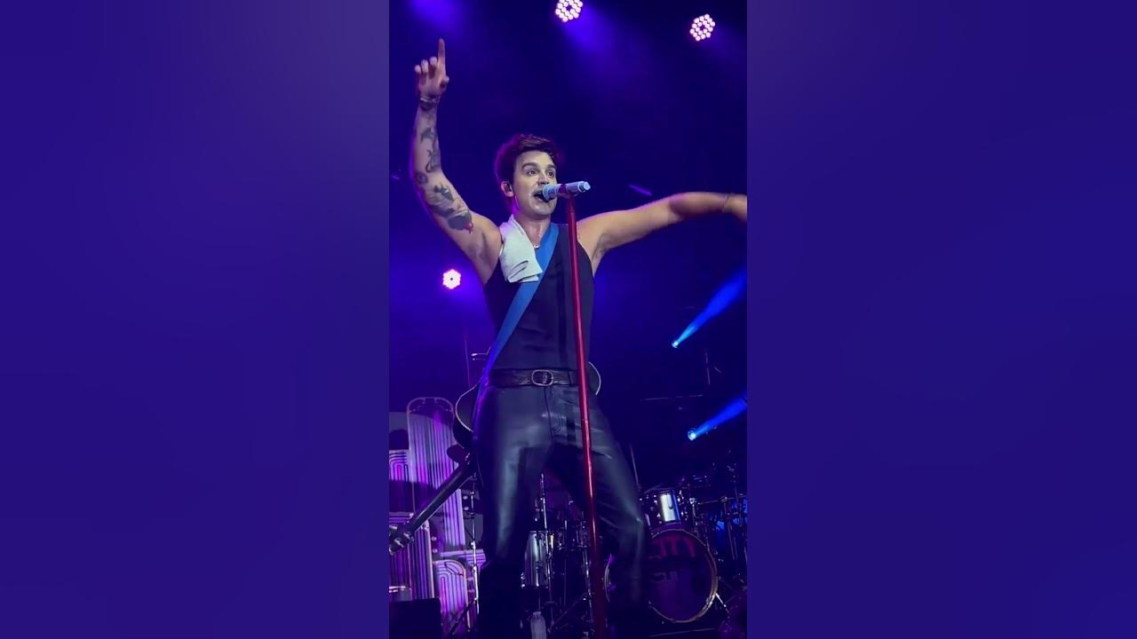 luan santana cantando morena