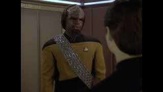 Star Trek TNG: LCDR Data corrects LT Worf
