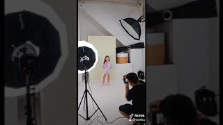 Behind The Scene Photoshoot Comcard