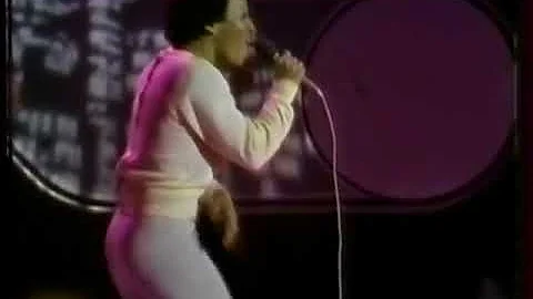 Brenda Reynolds on Top of the Pops. 1980