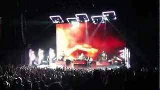 No Doubt Looking  Hot (Live) at the Gibson Amphitheatre 11/30/12