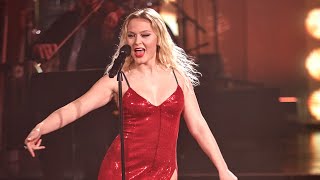 Video voorbeeld van "Zara Larsson - Hooked on a feeling - Live (TV4)"