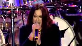 View Black Sabbath Performs War Pigs Live at Ozzfest 2005