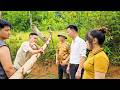 Canh Recklessly Blocks the Road, Hoang and Nhuong Fight Back.