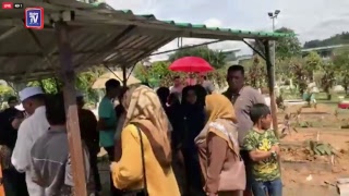 Download lagu Majlis pengebumian jenazah Allahyarham bekas vokalis Iklim, Saleem