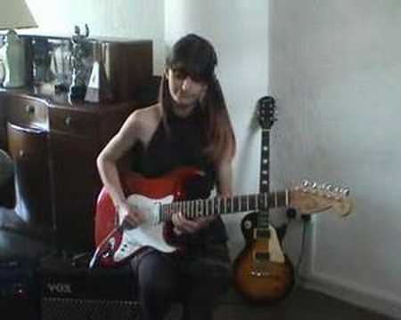 Girl Guitarist Jacqueline Mannering Age 15 "Phanto...