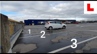 REVERSE BAY PARKING: With easy reference points