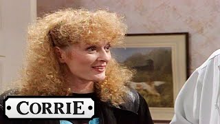 Liz McDonald's First Appearance | Coronation Street Throwback