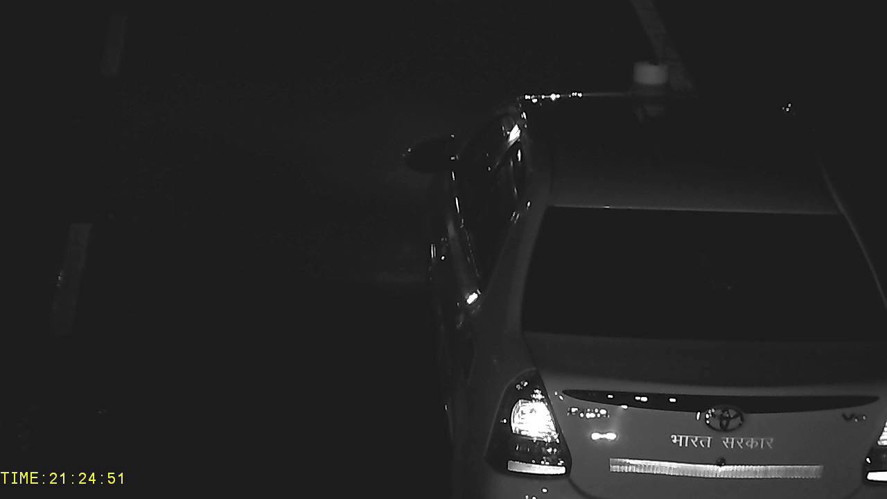 Live Site  Video ANPR Sparsh Khan market Night time