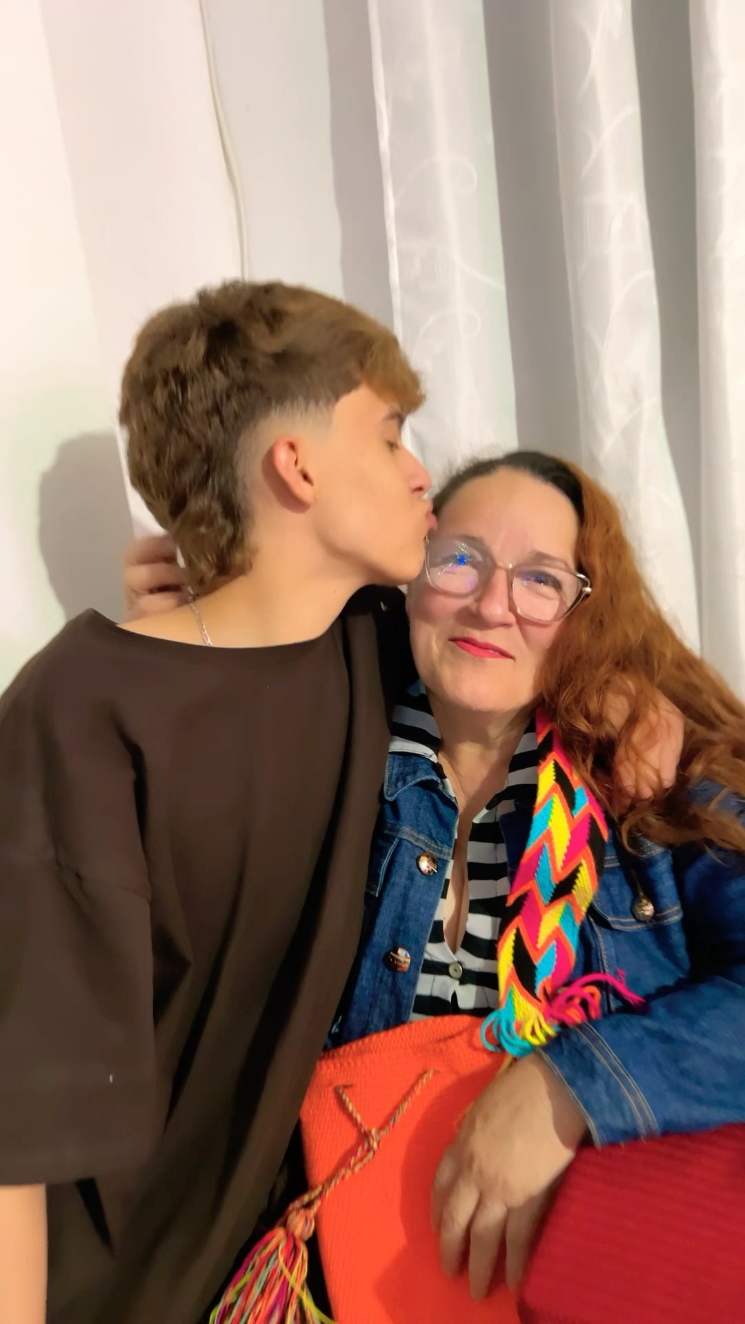 Mi abuelita #humor #cosasdefamilia #comedia #shortviral #shortviral