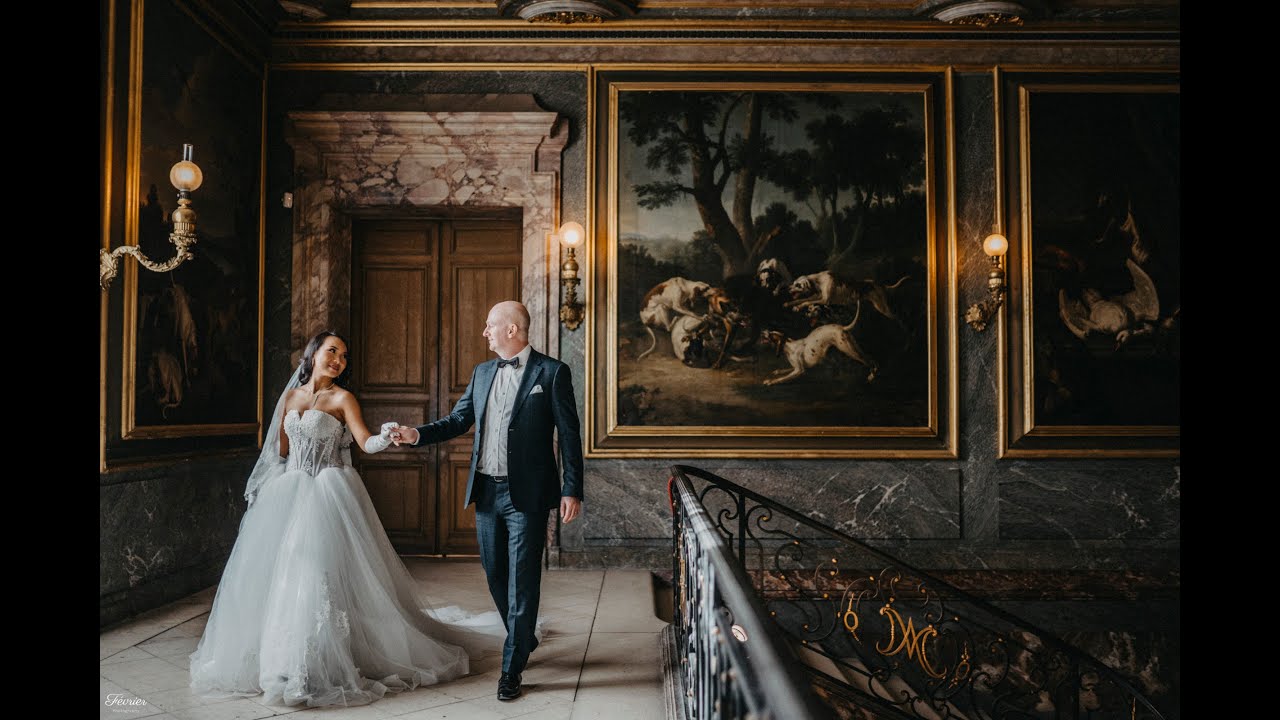 Exclusive Paris Pre Wedding Photo Shoot at Château de Fontainebleau 