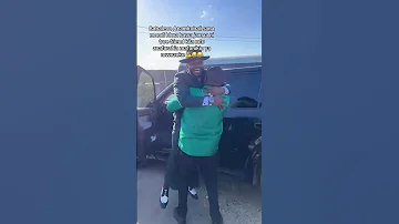 Mondi Na Babalevo Wamekutana Leo Kwenye Uzinduzi Angalia Walivo Mnyanyua Mondi Kama Mtoto 