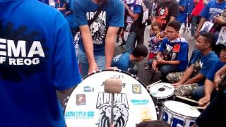 Download Lagu Kebersamaan Aremania - the jak mania saat diluar lapangan MP3