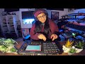 Boombap chops  finger drumming on mpc live 2  slow down  gnarly