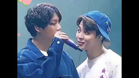 #bts Jimin à!!! U mê Jungkook quá đi à 💜💜💜