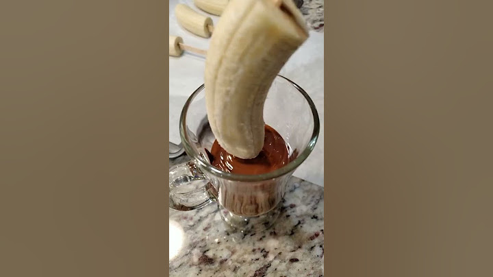 Frozen Chocolate Dipped Banana Treats! #food #shorts