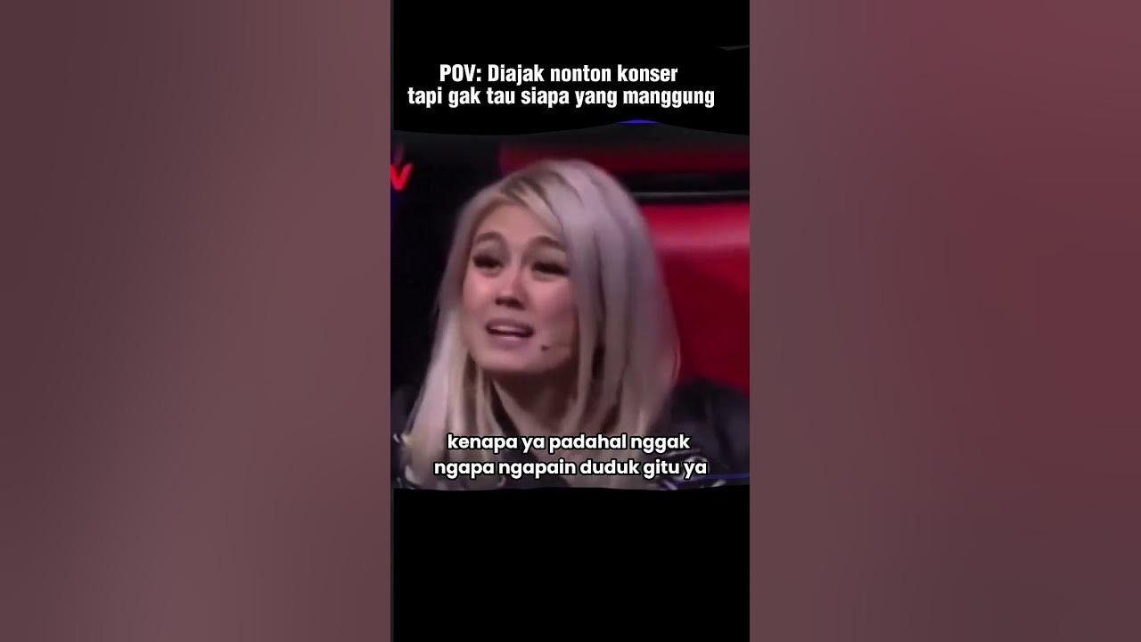 Gak tau lagunya, gak kenal artisnya tapi tetep ikut konser 😭
