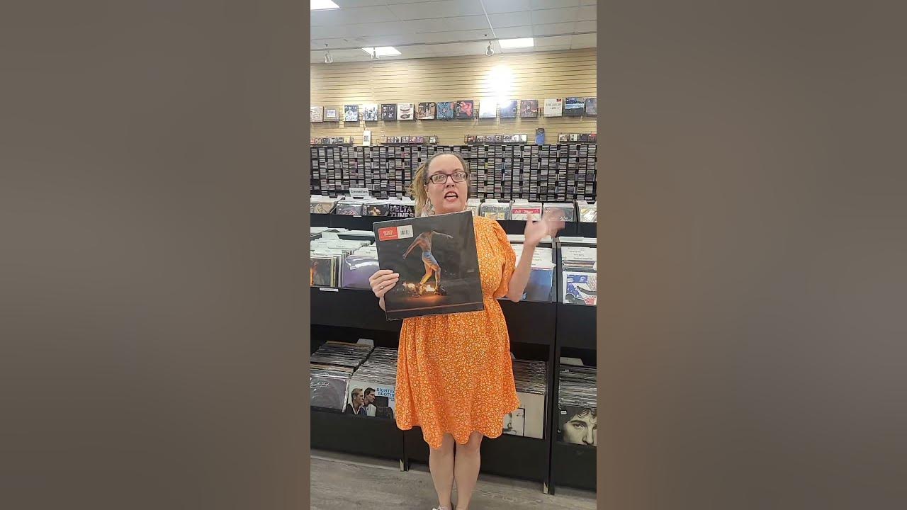 Benson Boone Fireworks & Rollerblades FINALLY on Vinyl & it's Clear? AWESOME!