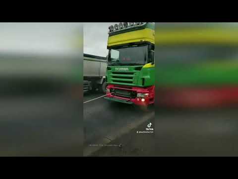 Shocking video shows tiny Volkswagen trying to tow "15 tonne" lorry