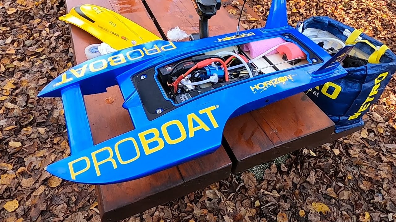 PROBOAT UL 19 new PB 77mph + crash