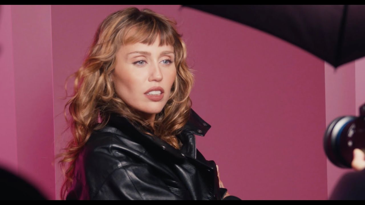 Beauty: Why Everyone's Singing 'Maybe It’s Maybelline' on Social Media: A Viral Jingle Revival