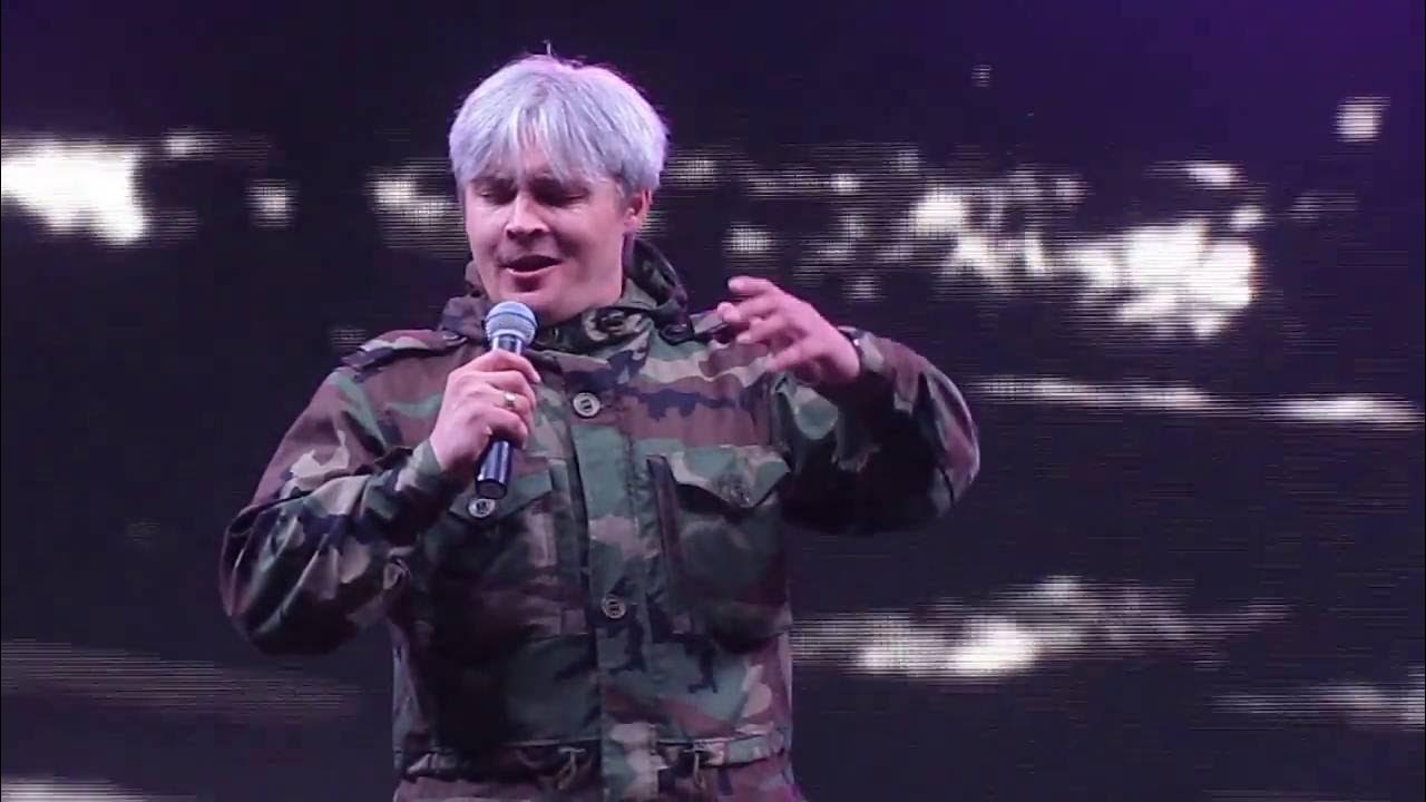 Я вахту не в силах стоять слушать. Я вахту не в силах стоять слушать. Раскинулось море широко митьковские песни. Я вахту не в силах стоять слушать. Я вахту не в силах стоять слушать.