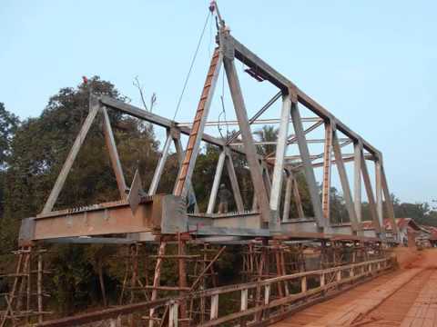 JEMBATAN RANGKA  BAJA  YouTube