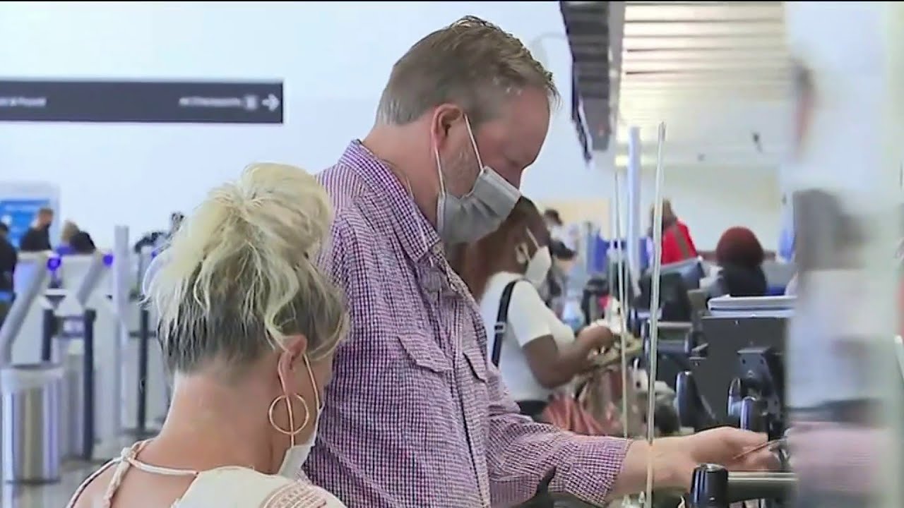 US health officials cite new COVID strain in mask mandate extension on