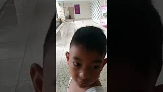 Bangun Pagi Koko minta Mandi Kolam