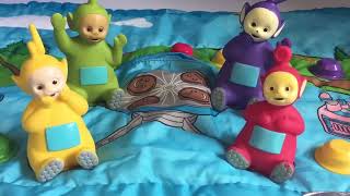 LEARNING COLORS With Soft TUBBYTRONIC SUPERDOME Teletubbies Playmat Toys! screenshot 5