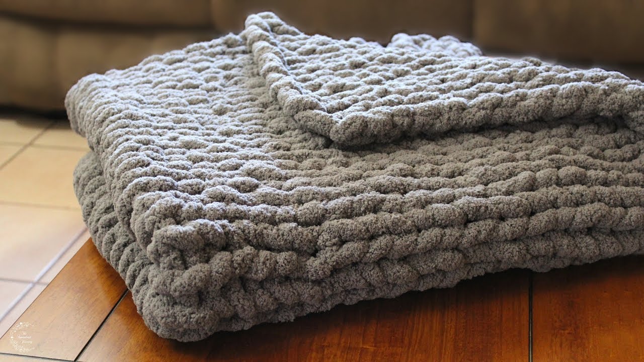 How to Hand Knit a Blanket /Throw | Easy Pattern | The Sweetest Journey