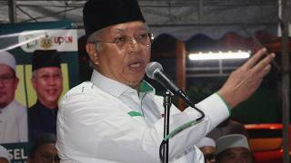 Annuar Musa tebuk Atap Baka Umno Bukan Pas