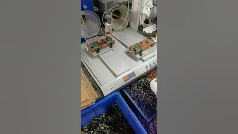 Dual table intelligent soldering machine