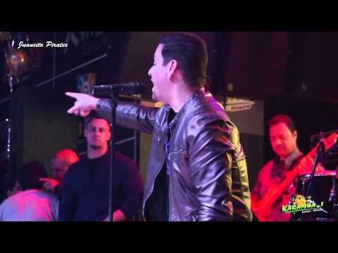 APIADATE DE MI - VICTOR MANUELLE - EN VIVO KARAMBA LATIN DISCO
