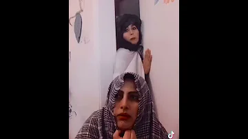 وقتی ممه ی فاطمه لای در بود علی فلنگ بسته بود 
