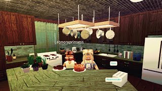Roblox | Bloxburg | 2020: Lika's kitchen. Cooking!