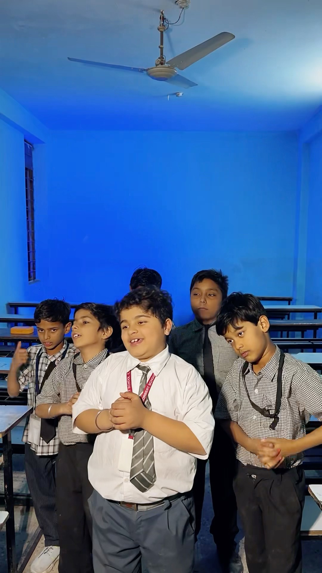 Respect Girls ?❤️ School Masti ?? #shorts #school #comedy #schoollife #funny #emotional