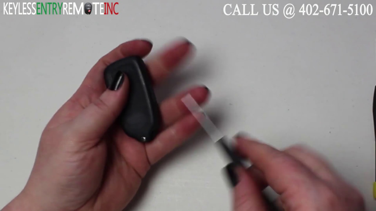 How To Replace A 1998 - 2004 Isuzu Rodeo Key Fob Battery - YouTube