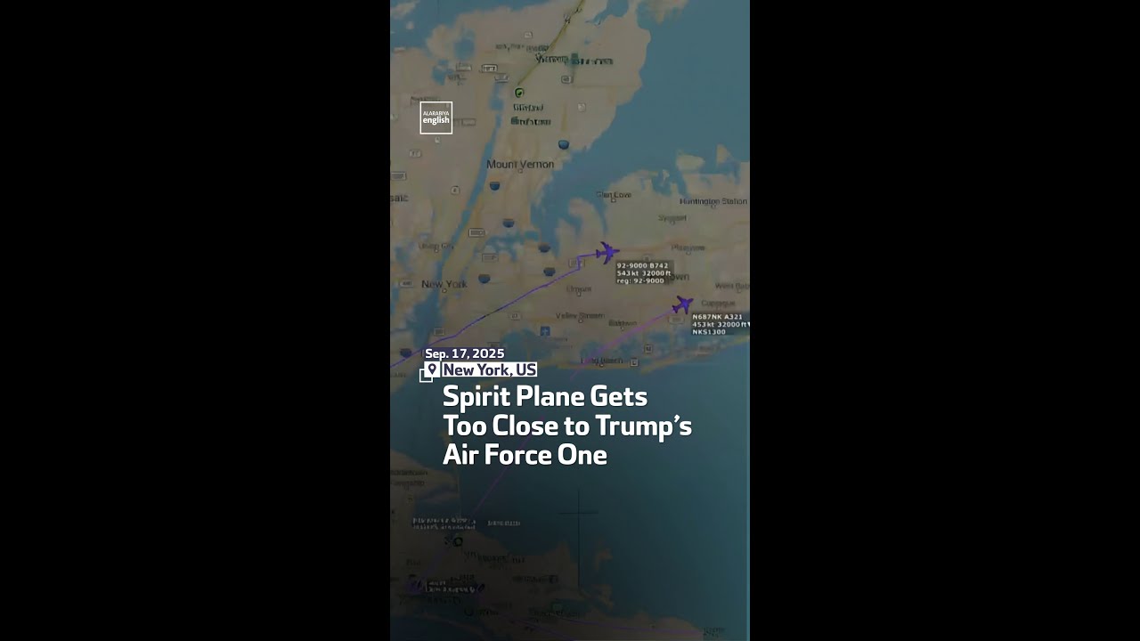 Spirit Plane Gets Too Close To Trump’s Air Force One