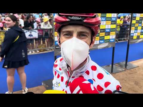 Video Jonas Vingegaard STANDS UP FOR Tadej Poga?ar after HECKLERS: Why come to the Tour, then?