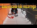 A escada que não escorrega