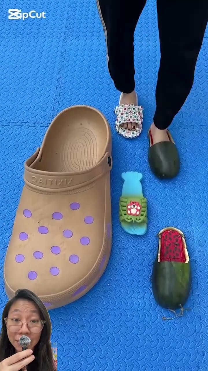 BINGUNG MAU PAKAI SENDAL YANG MANA⁉️